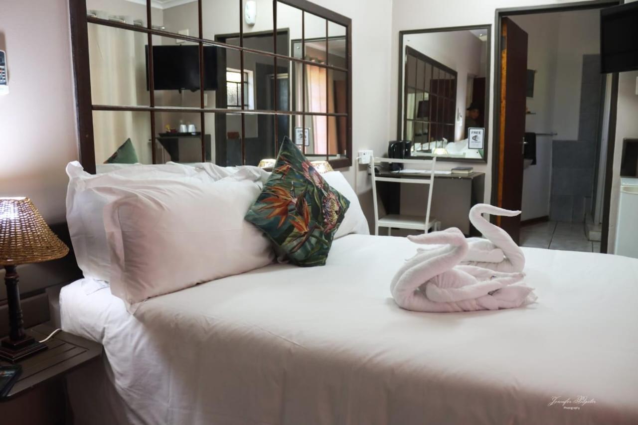 The Ultimate Lodge Louis Trichardt Exterior photo